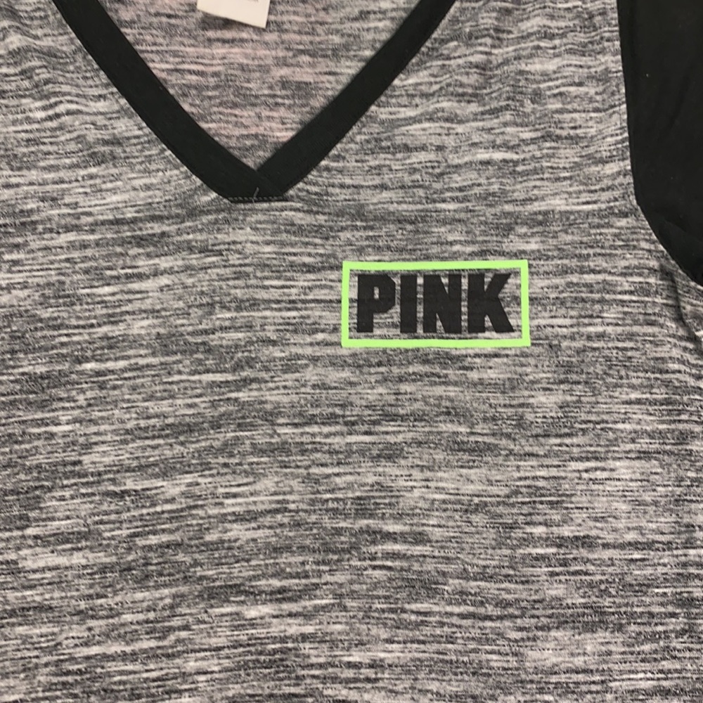 Victoria Secret PINK tee - Picture 2 of 3